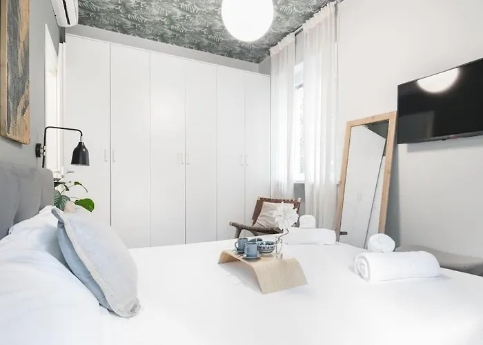 Apartament Easylife - - Achille Zezon 8 - *